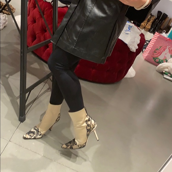 Jimmy Choo vintage nude satin black lace boots - Picture 9 of 12